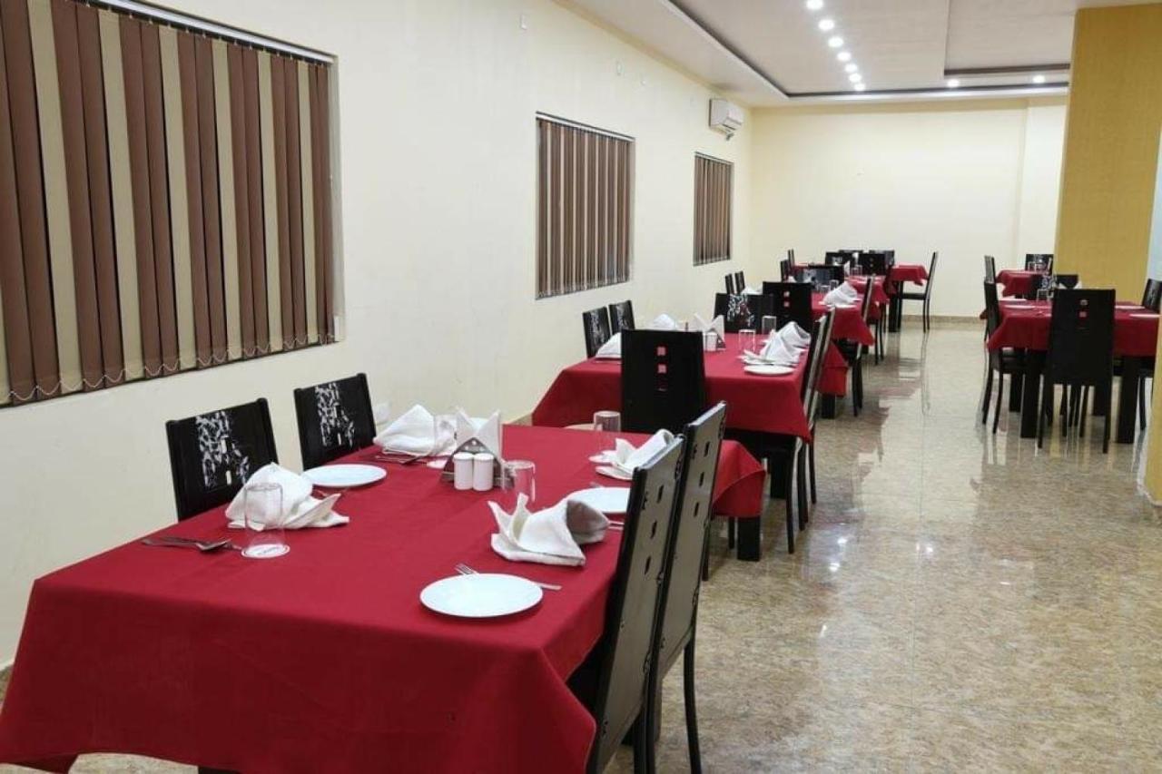 Hotel Mariya International Bodh Gaya Exterior foto